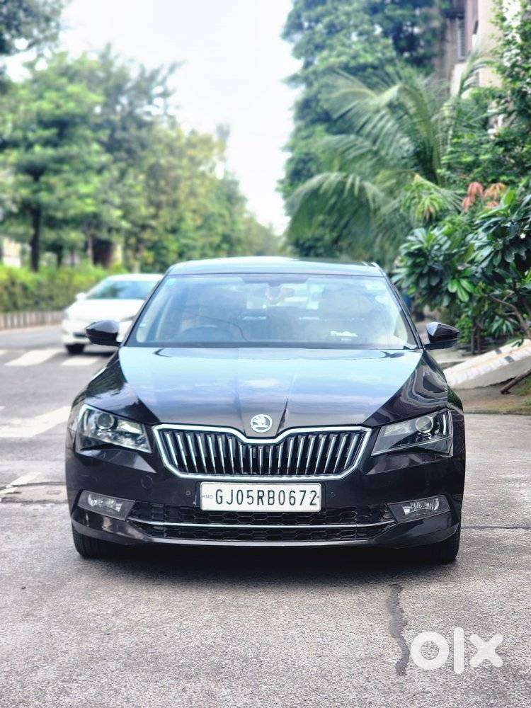 Skoda Superb L&k 2.0 Tdi At, 2018, Diesel