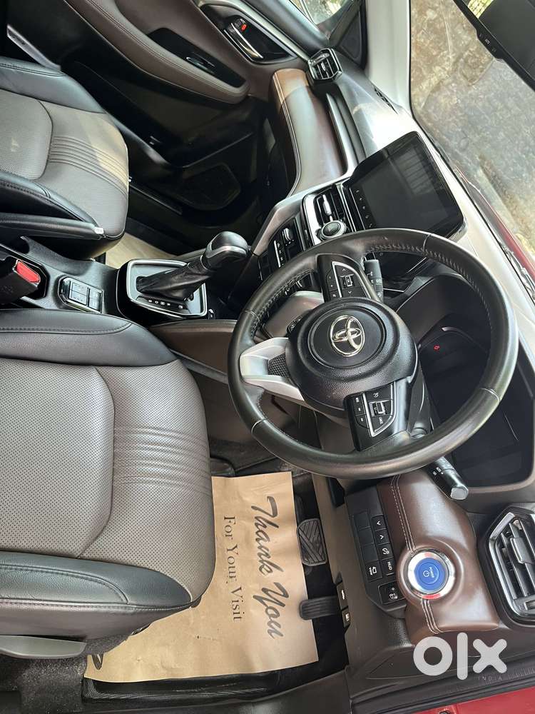 Toyota Urban Cruiser Hyryder 1.5 V Hybrid, 2023, Petrol