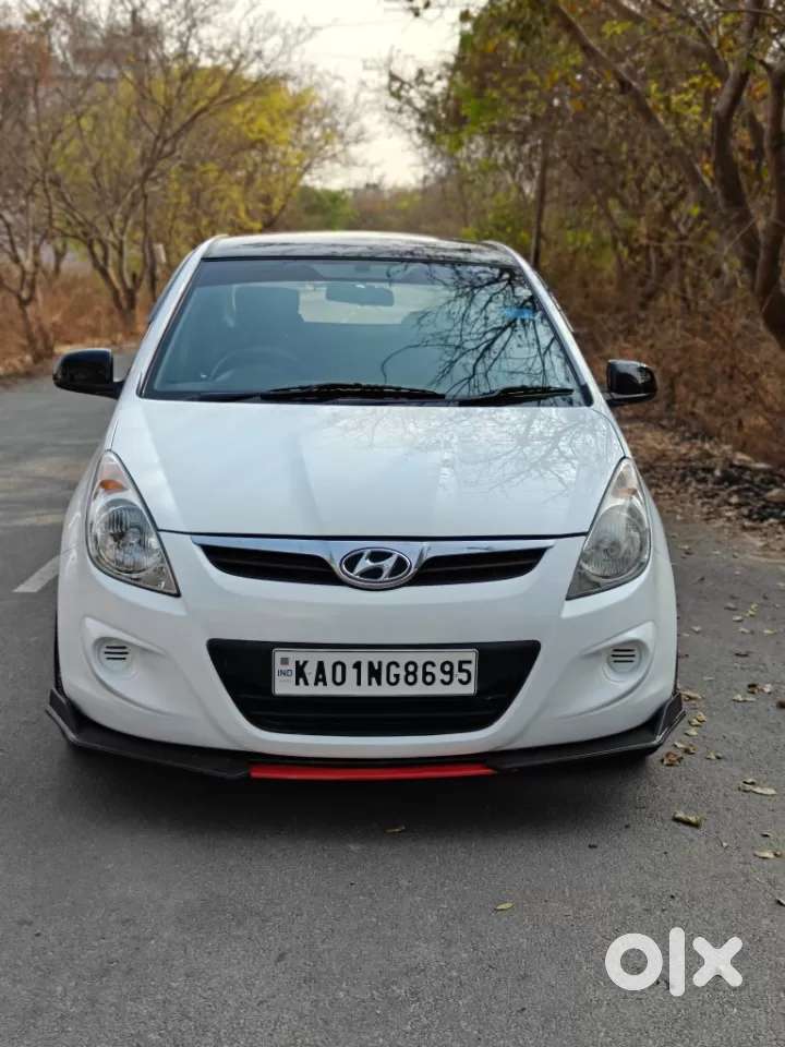 Hyundai i20 Magna, 2011, Petrol