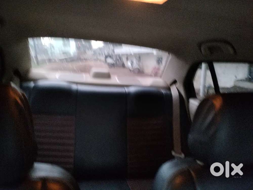 Maruti Suzuki Dzire 2015