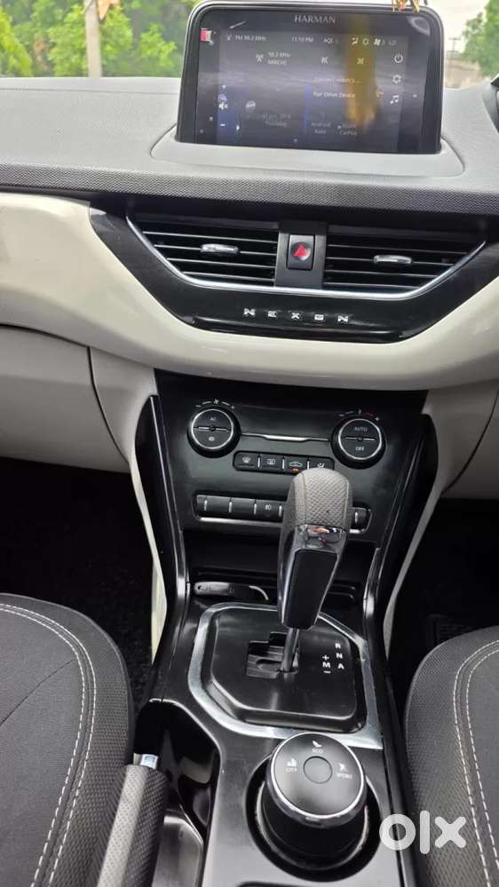Tata Nexon 1.2 Revotron Xza Plus Premium, 2023, Petrol