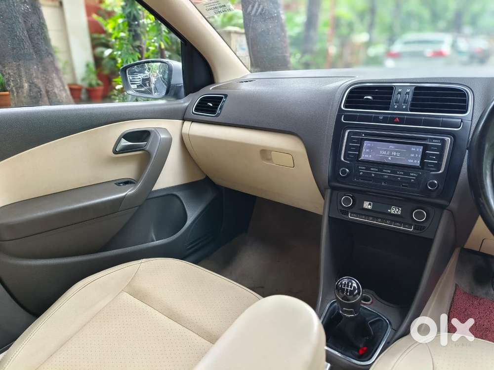 Volkswagen Vento 1.6 Highline Plus 16 Alloy, 2013, Petrol