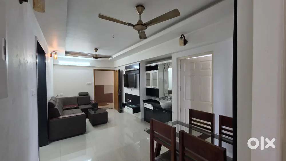 DD Highway Gate Ernakulam Nettoor 2 BHK fully furnished flat 67 Lack