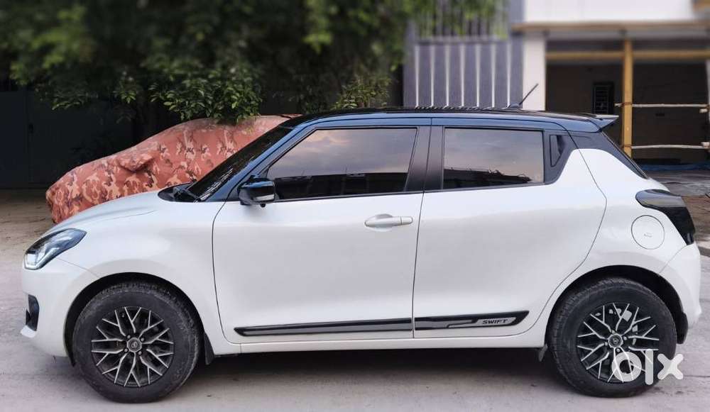 Maruti Suzuki Swift Vxi + Manual, 2021, Petrol