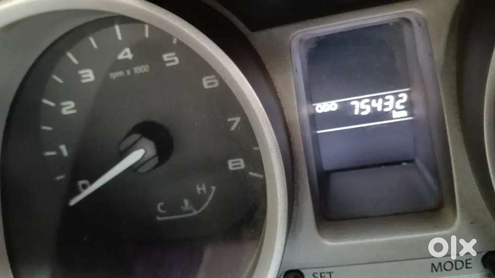 Tata Tiago 2016 Petrol 75600 Km Driven