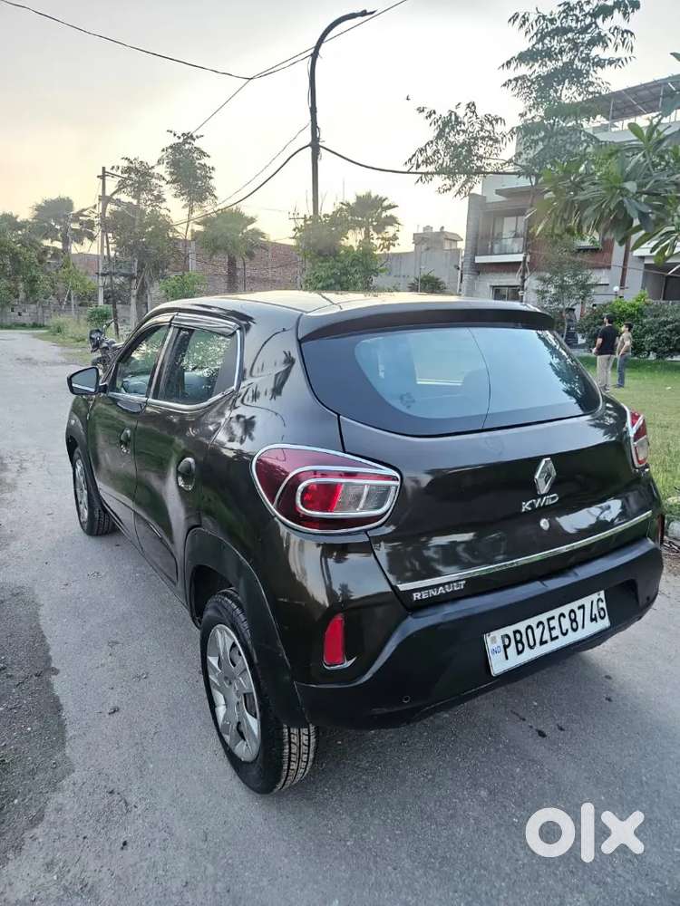 2021 Model Kwid Rxt 1000 Cc Engine  1 Owner Car 
Brand New Tyres