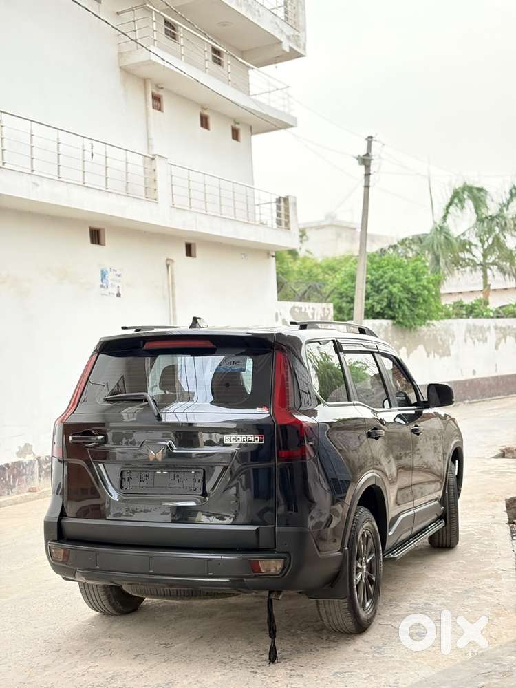 Mahindra Scorpio-n Petrol 2023