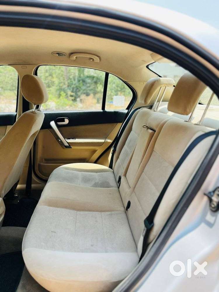 Ford Fiesta Petrol Titanium, 2013, Petrol