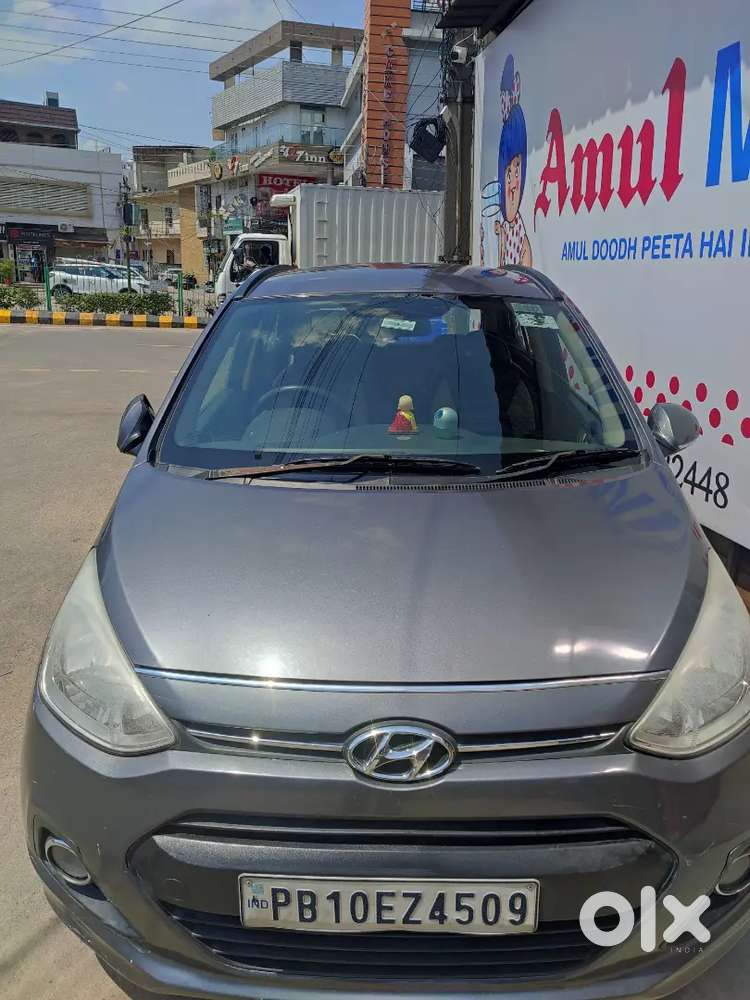 Hyundai Grand I10 2014 Petrol 74000 Km Driven Very Good Condition.