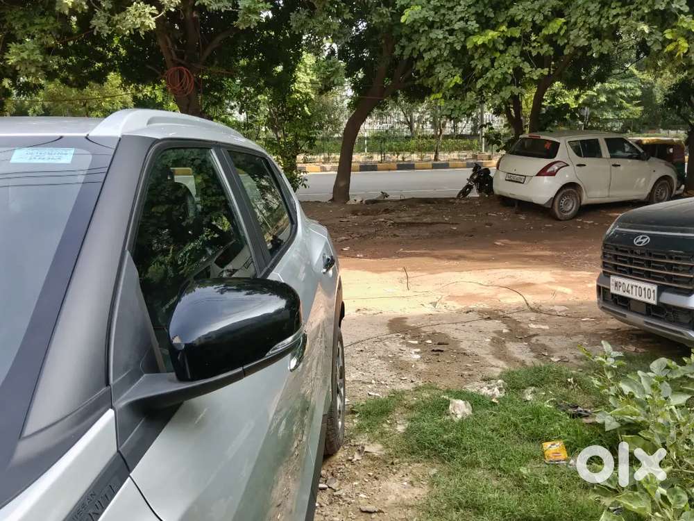 Nissan Magnite Premium Petrol 2026