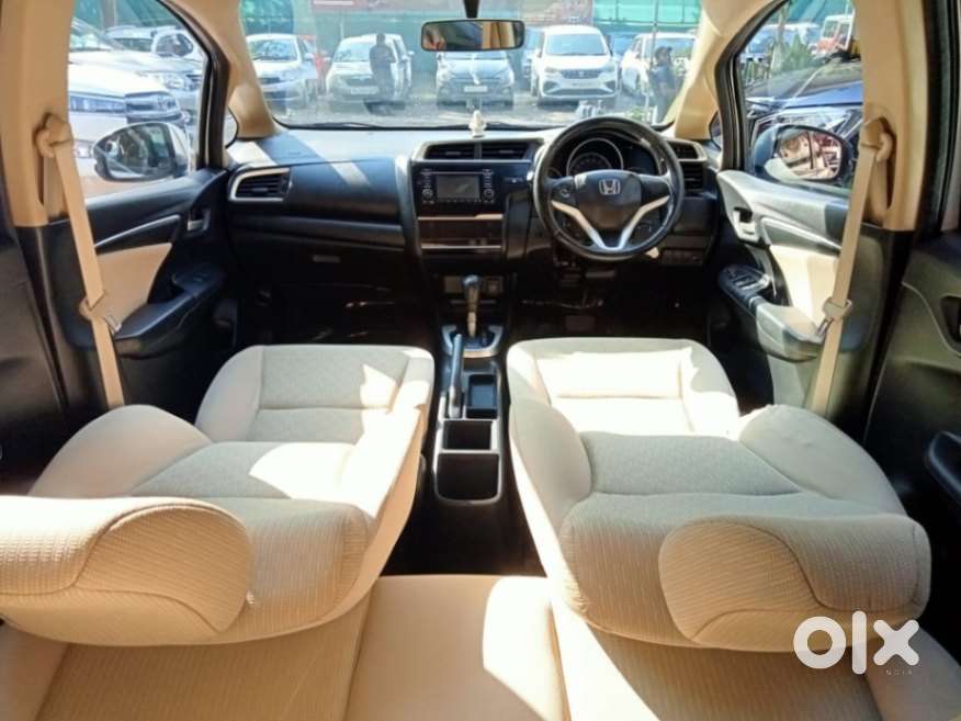 Honda Jazz V Cvt, 2016, Petrol