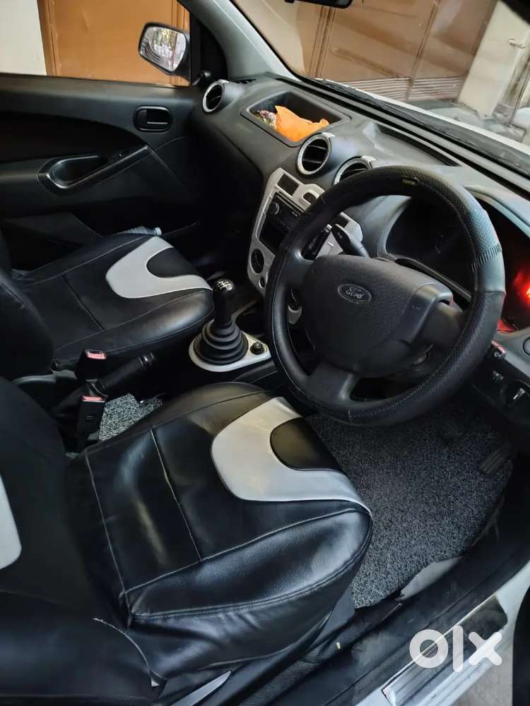 Ford Figo 2012 Petrol 34700 Km Driven