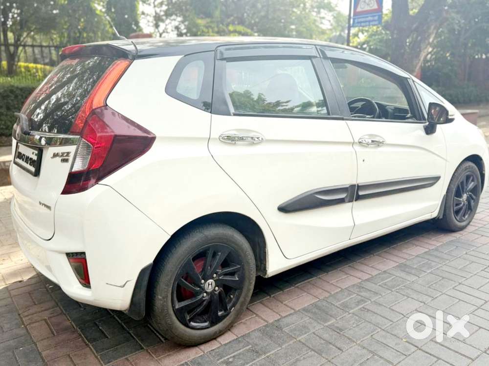 Honda Jazz V Automatic, 2018, Cng & Hybrids