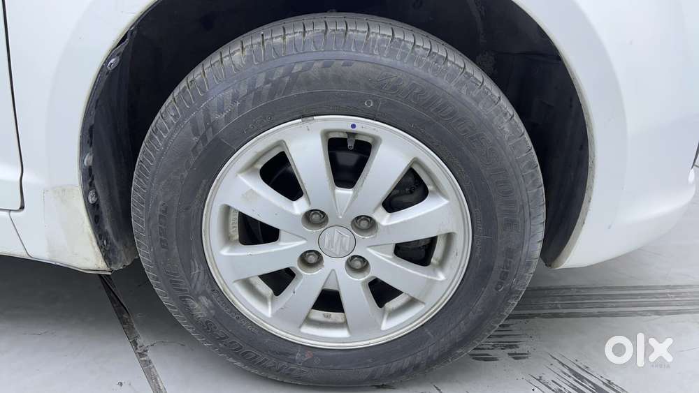 Maruti Suzuki Swift 2004-2010 Zxi Bsiv, 2011, Petrol