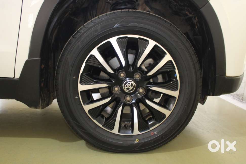 Toyota Urban Cruiser Cruiser Premium, 2021, Petrol