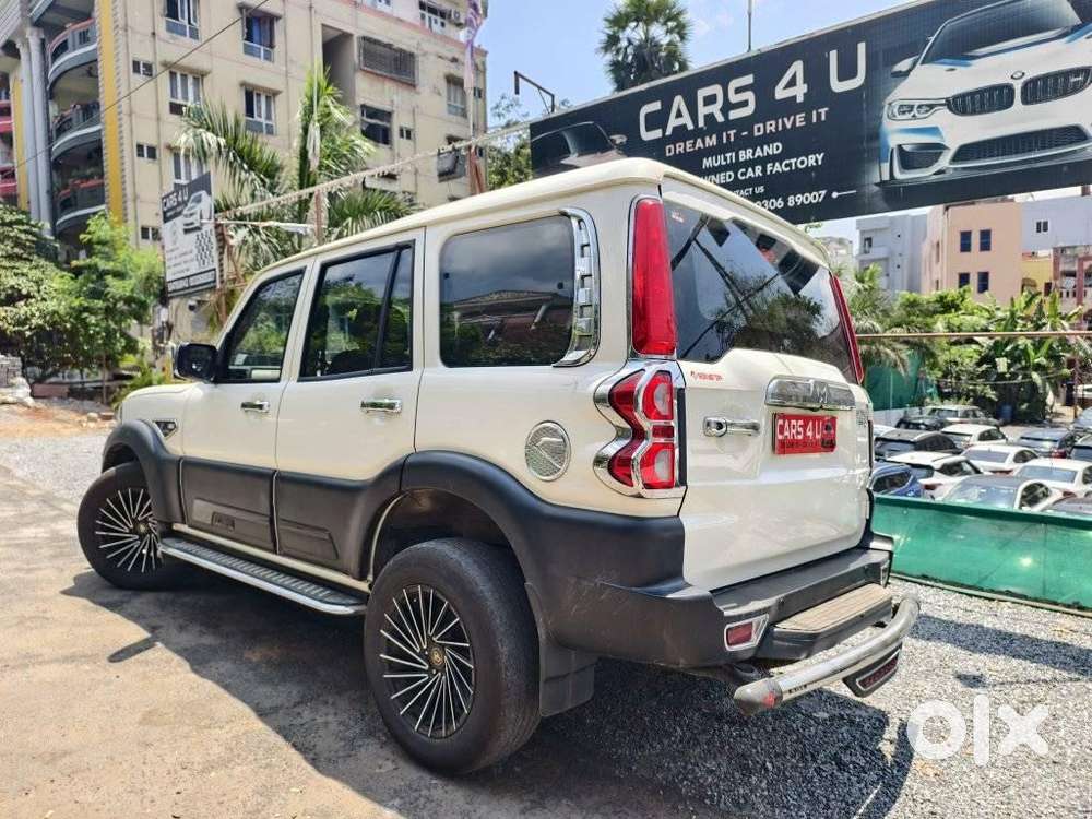 Mahindra Scorpio Classic 2.2 S Mt 9 Str, 2024, Diesel