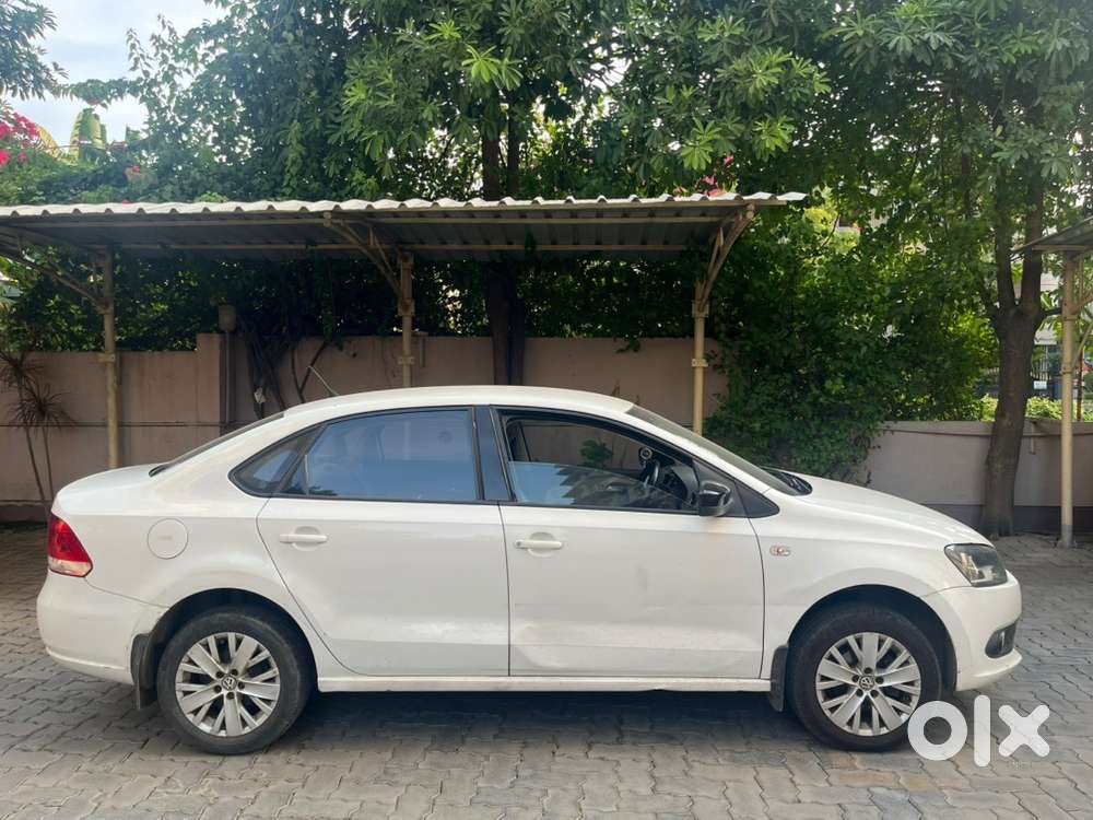 Volkswagen Vento Petrol 2015