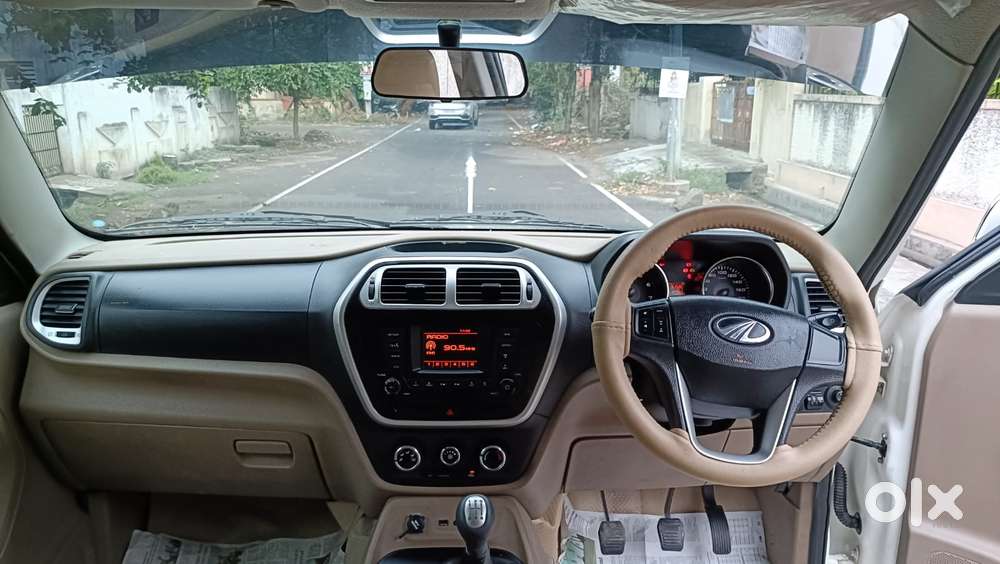 Mahindra Tuv 300 Mhawk100 T8, 2016, Diesel