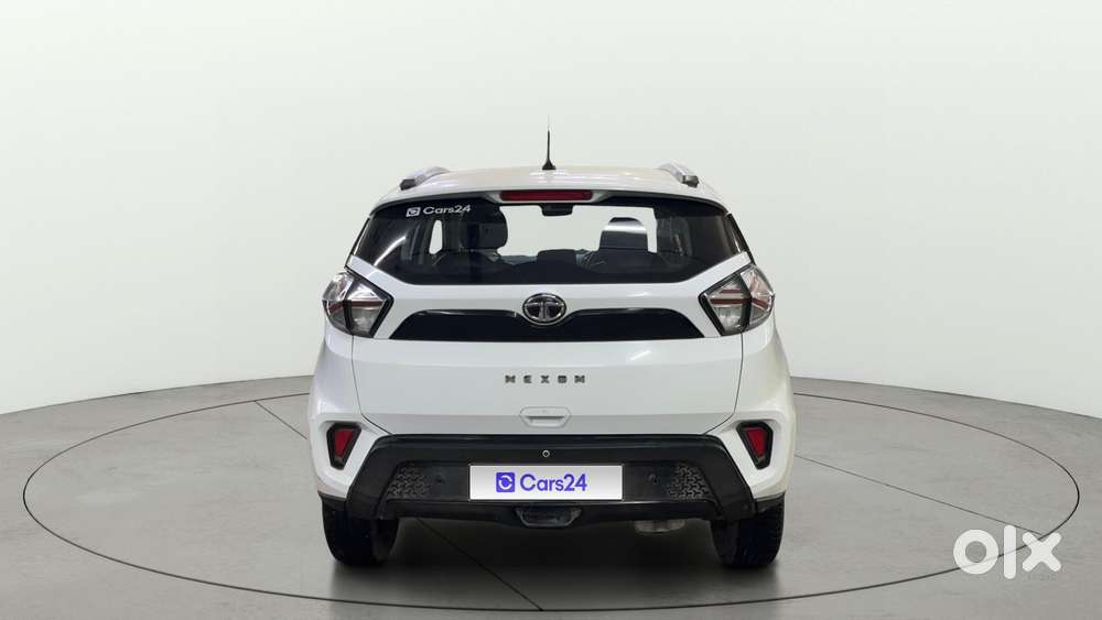Tata Nexon 1.2 Revotron Xm (s), 2023, Petrol