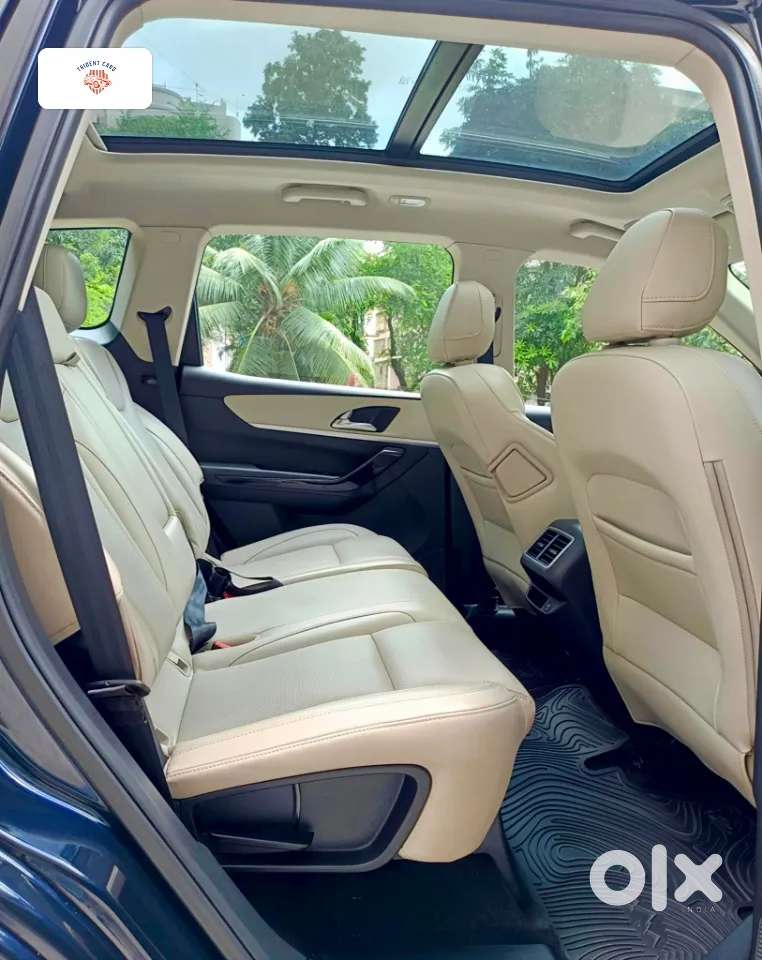 Mahindra Xuv700 2.2 Ax 7 Diesel At Luxury Pack Str, 2023, Diesel