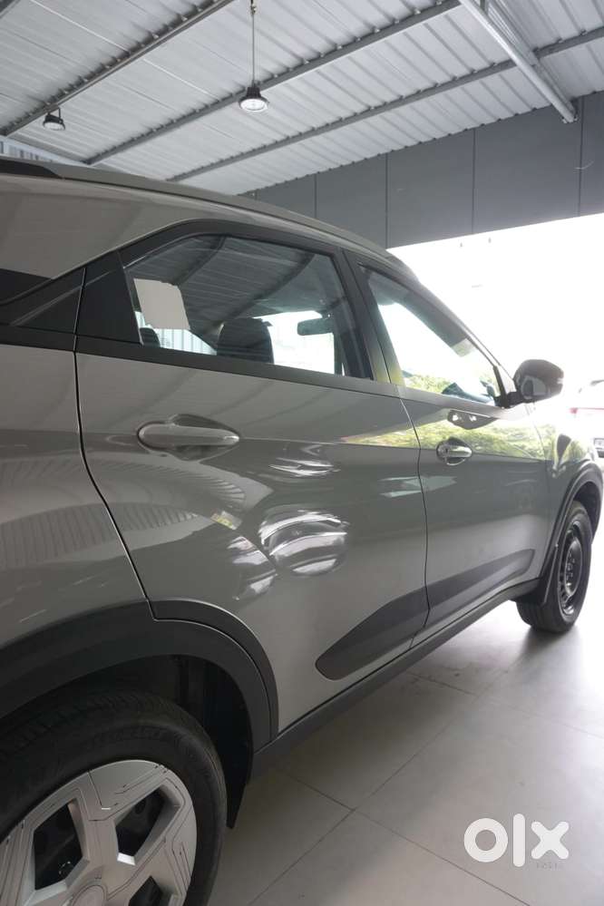 Tata Nexon Pure Plus (s) Petrol Amt, 2026, Petrol