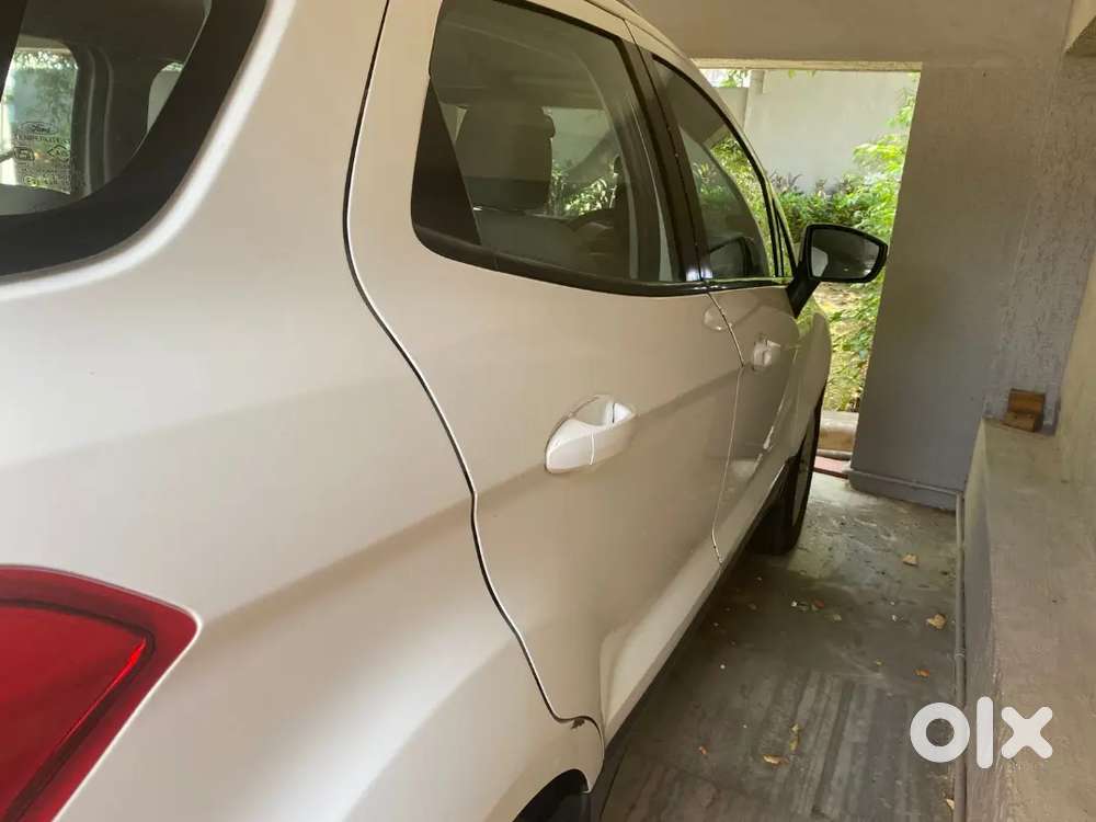 Ford Ecosport 2015 Petrol Well Maintained