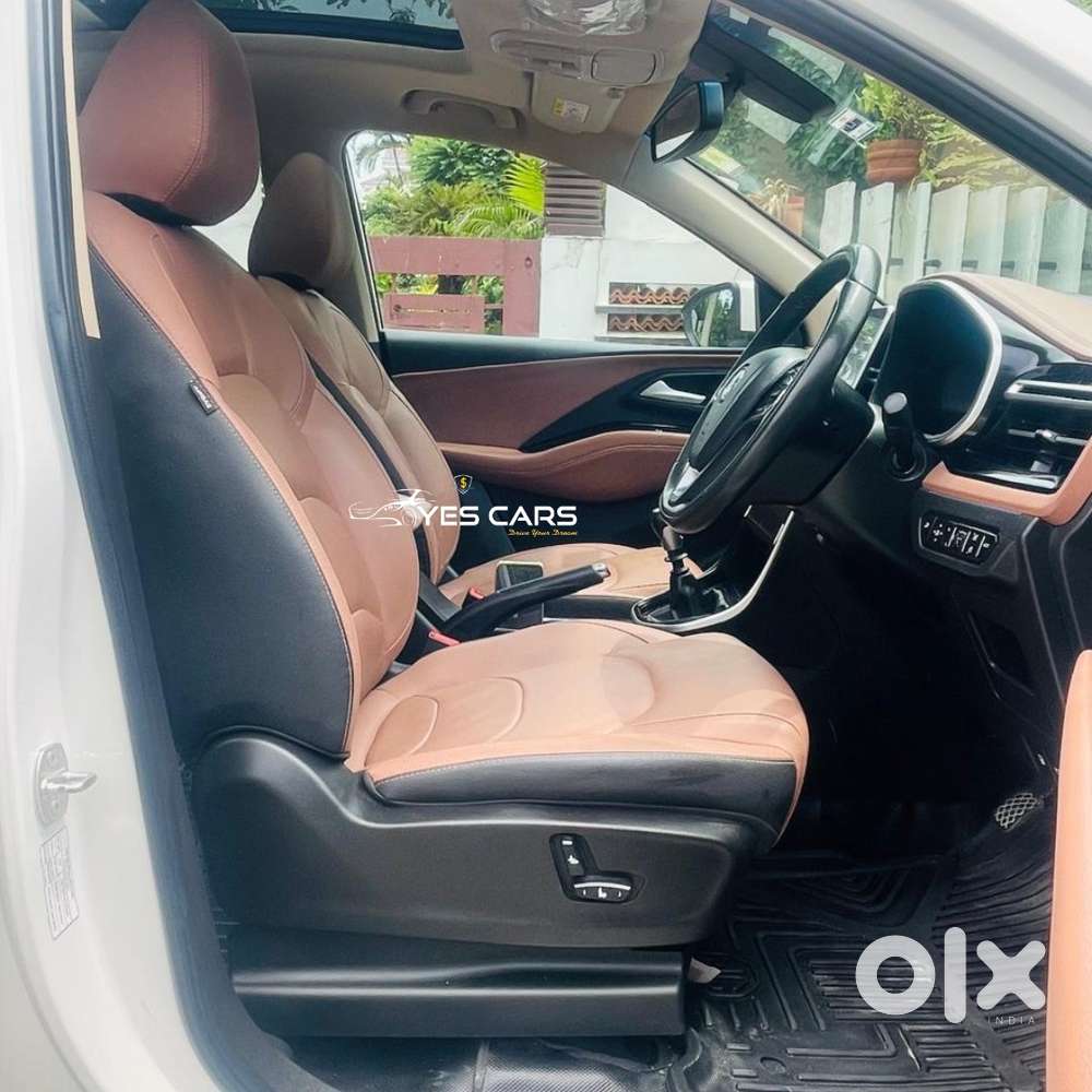 Mg Hector Plus Sharp Pro 2.0 Turbo Diesel 7 Str Dual Tone, 2023, Die..