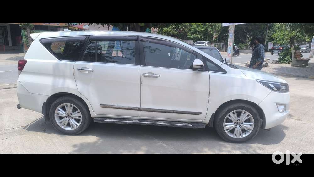 Toyota Innova Crysta 2.8 Z, 2017, Diesel