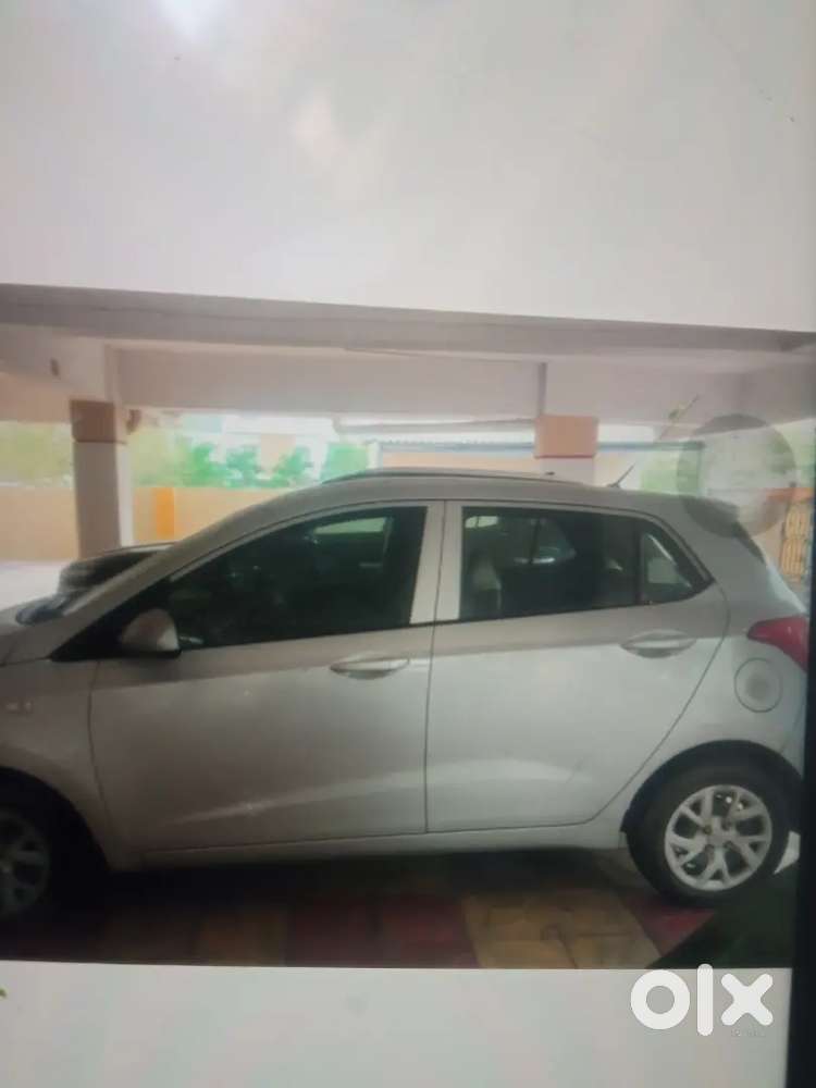 Hyundai Grand I10 2018 Petrol 49000 Km Driven