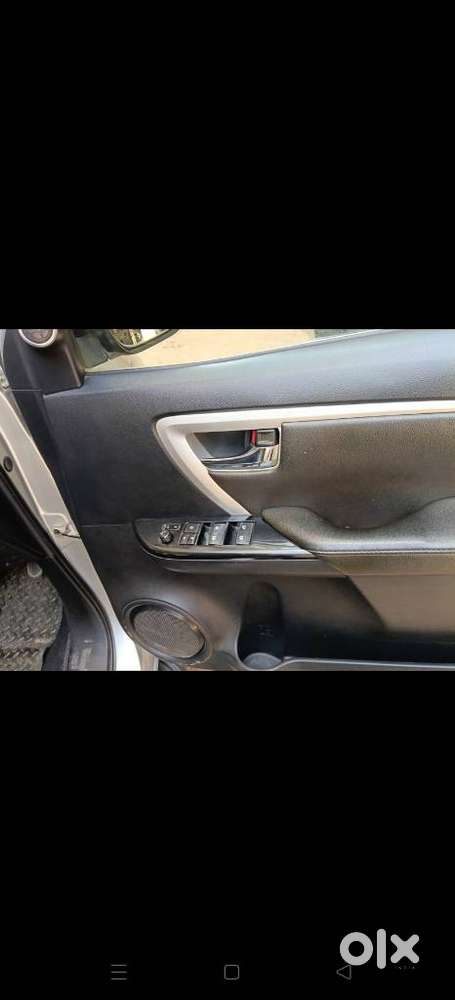 Toyota Fortuner 4x2 At 2.8 Diesel, 2017, Diesel