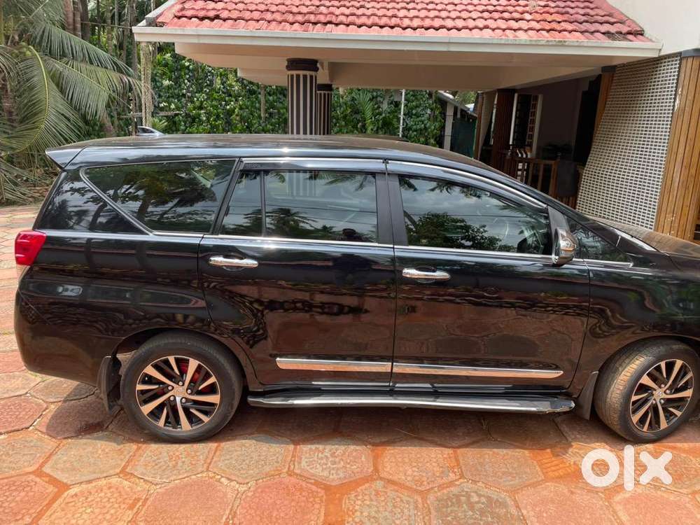 Toyota Innova Crysta 2021 Diesel Well Maintained
