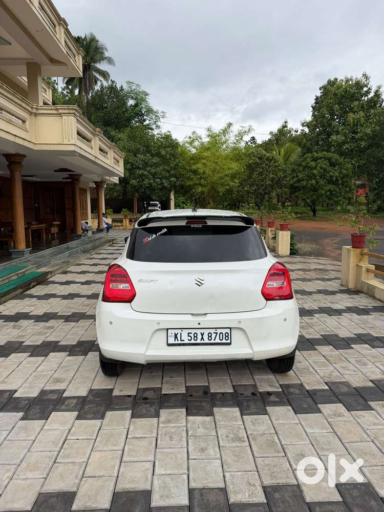 Maruti Suzuki Swift Lxi, 2018, Petrol