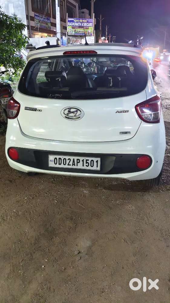 Hyundai Grand I10 2017 Petrol Top Model