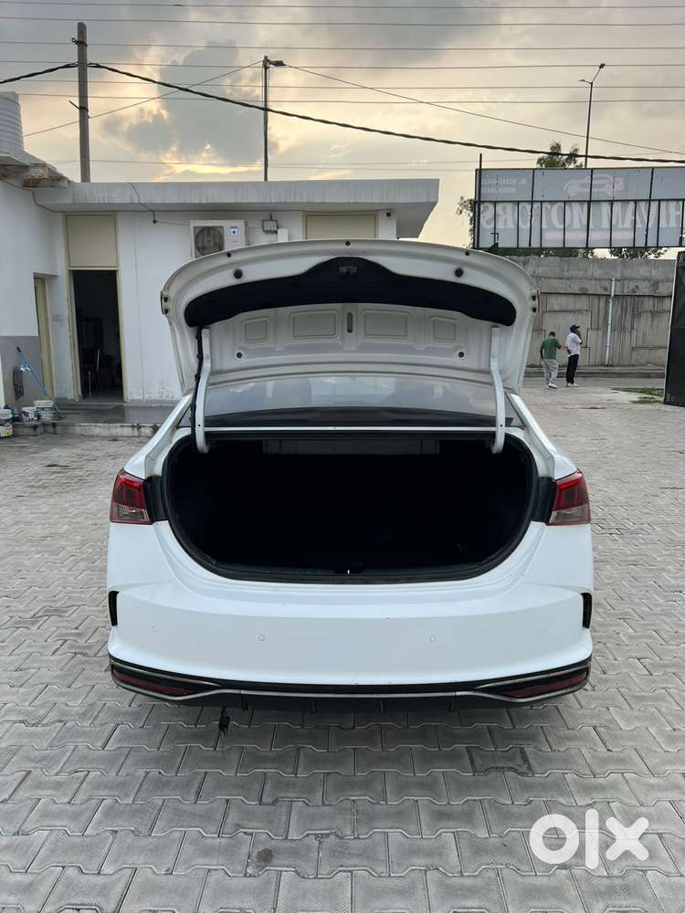 Hyundai Verna 1.5 Sx Diesel Mt, 2021, Diesel