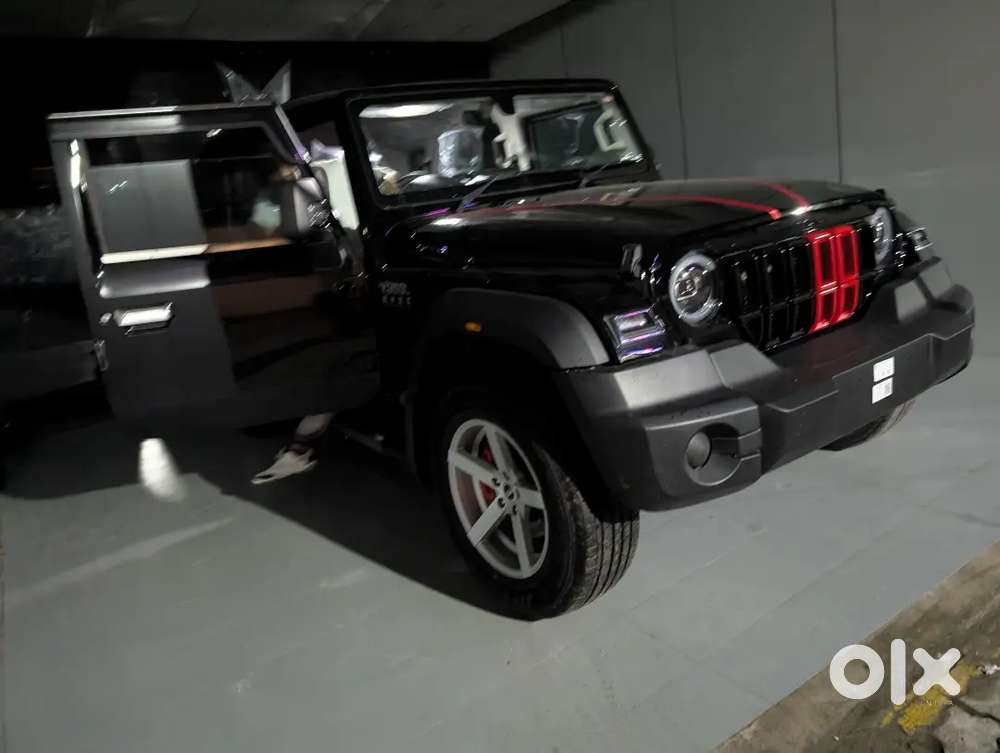 Mahindra Tharroxx Diesel Manual 2025