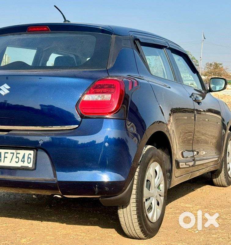 Maruti Suzuki Swift Vxi + Manual, 2023, Petrol