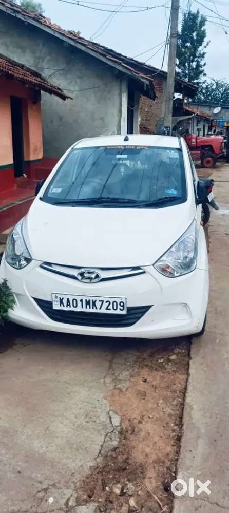 Hyundai Eon Era Plus 2011  Manual  85,770 Km  2nd Owner