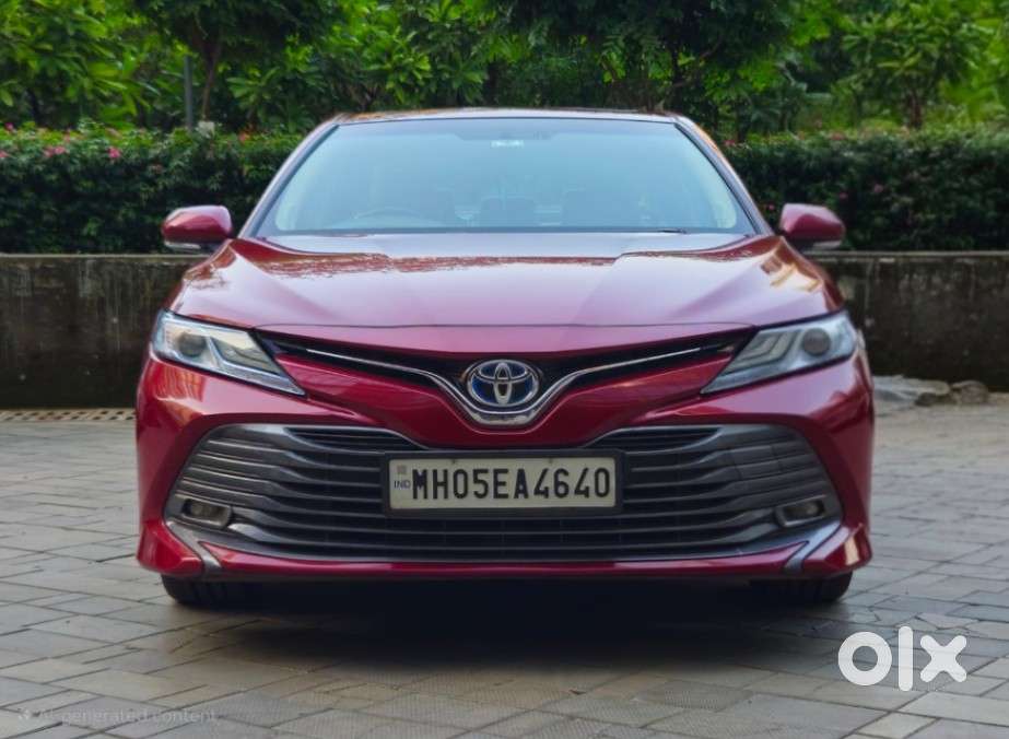 Toyota Camry Hybrid, 2019, Petrol