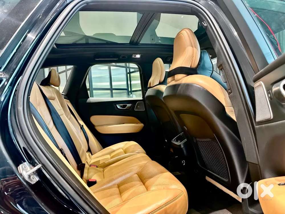 Volvo Xc60 Inscription D5, 2019, Diesel