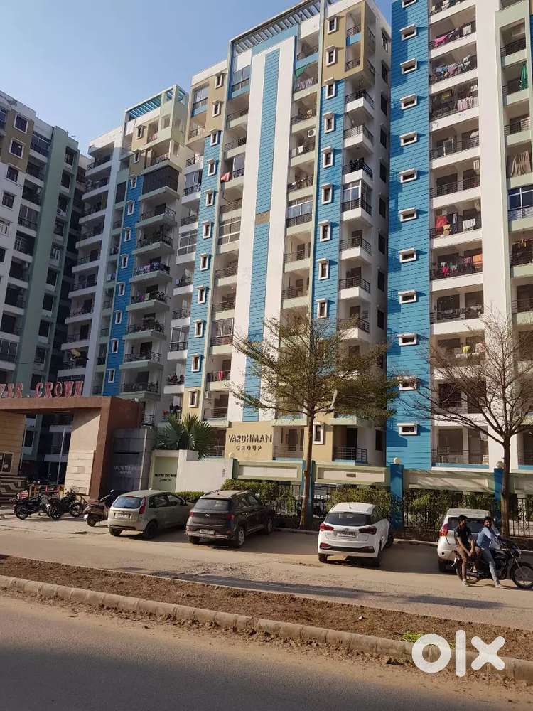 Silver Crown Flat 2 Bhk Multistorey Building Gandhi Path West frFamily