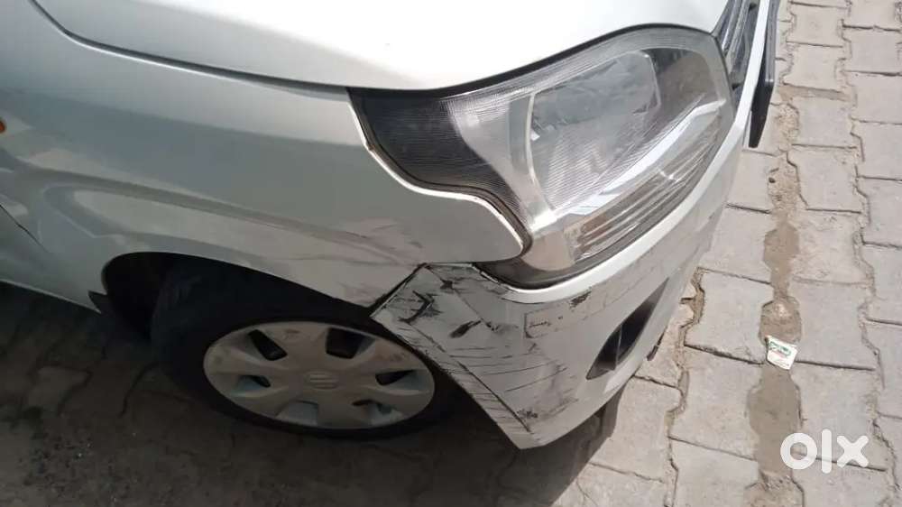 Badi Gadi Leni Hai