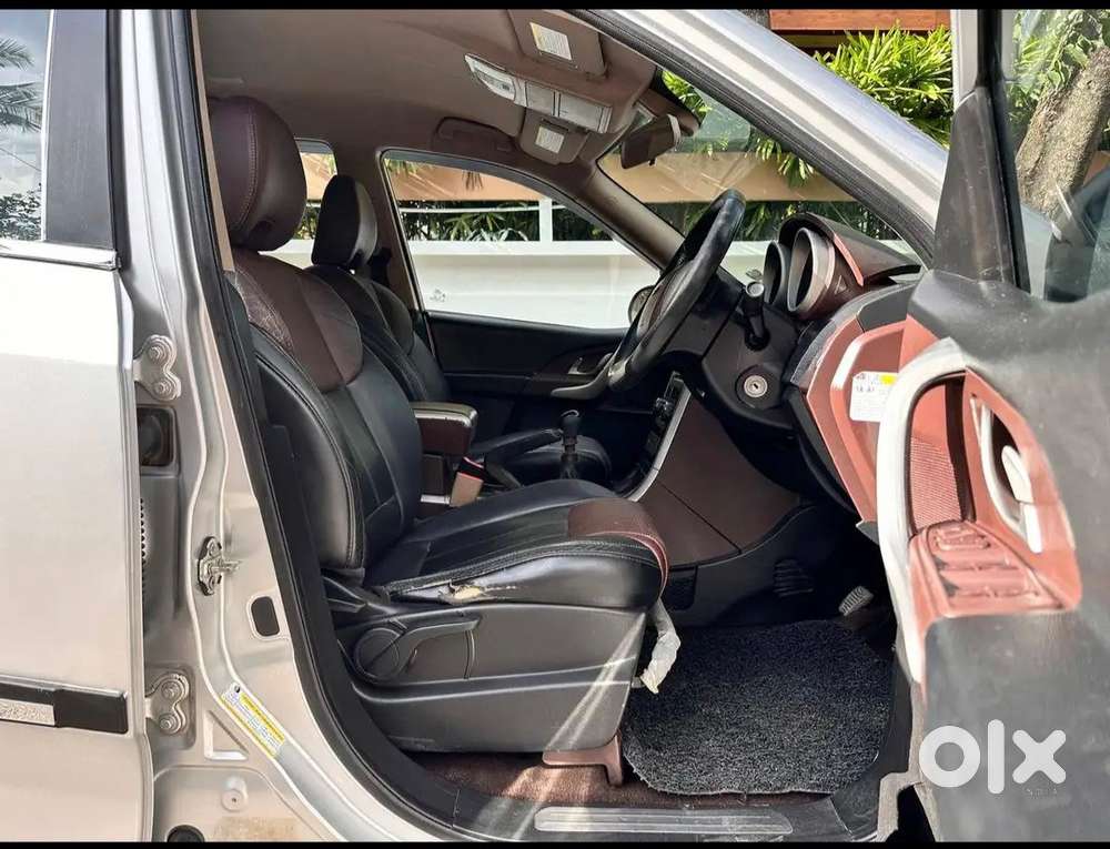Mahindra Xuv500 2013 Diesel Well Maintained