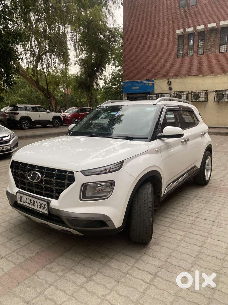 Hyundai Venue S 1.2 Petrol, 2022, Petrol