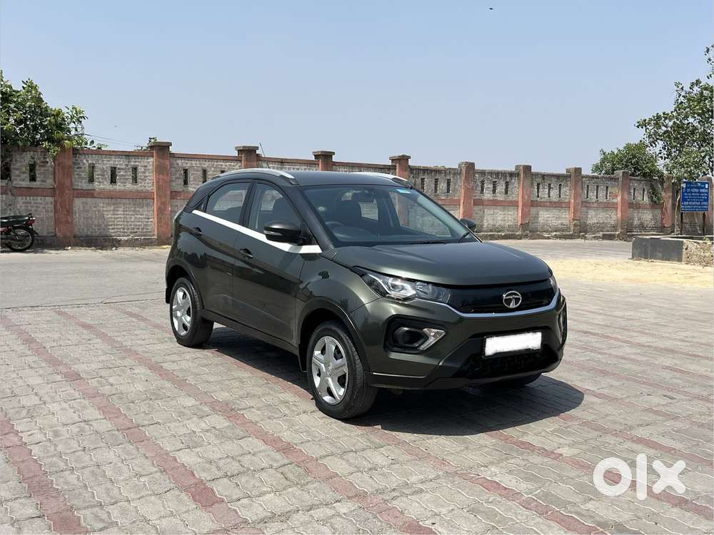 Tata Nexon 1.5 Revotorq Xma Amt, 2023, Petrol