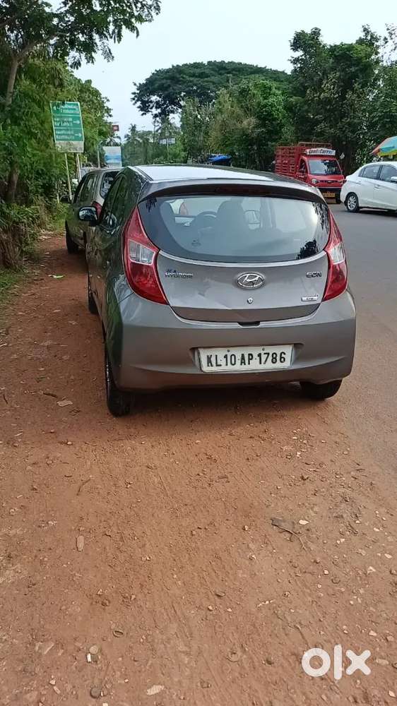 Hyundai Eon 2013 Petrol Well Maintained
