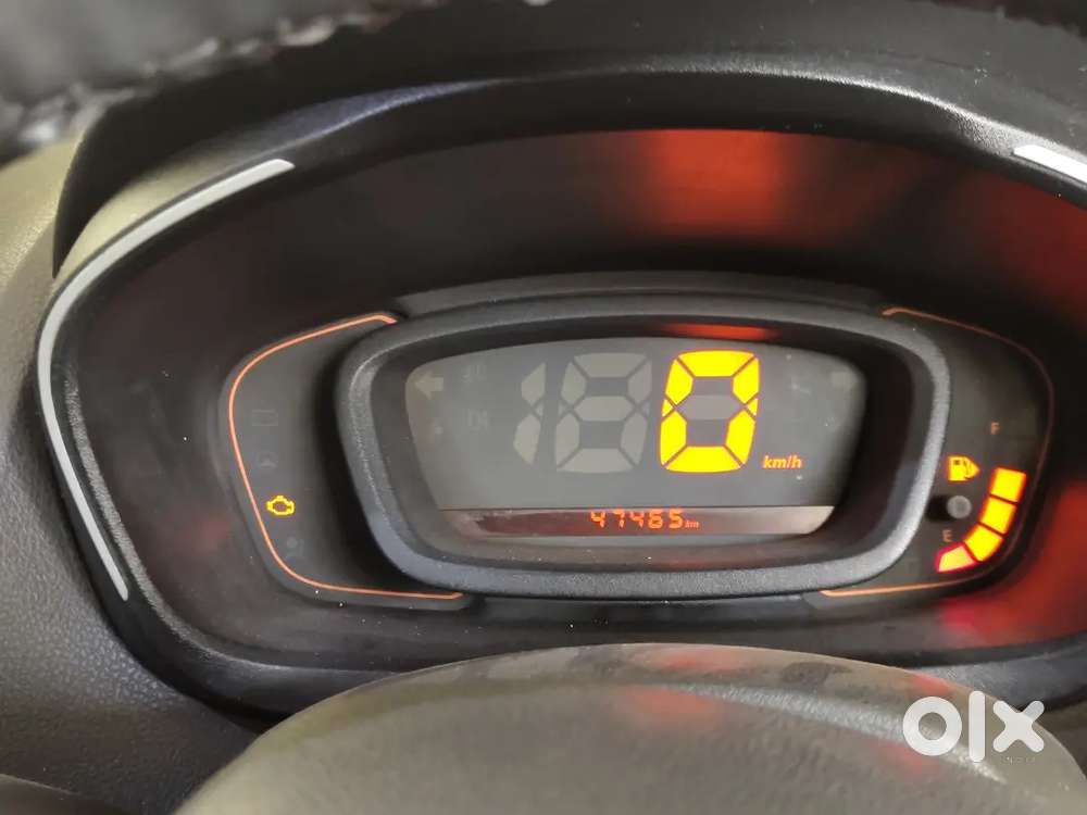 Renault Kwid 2016 Petrol Well Maintained