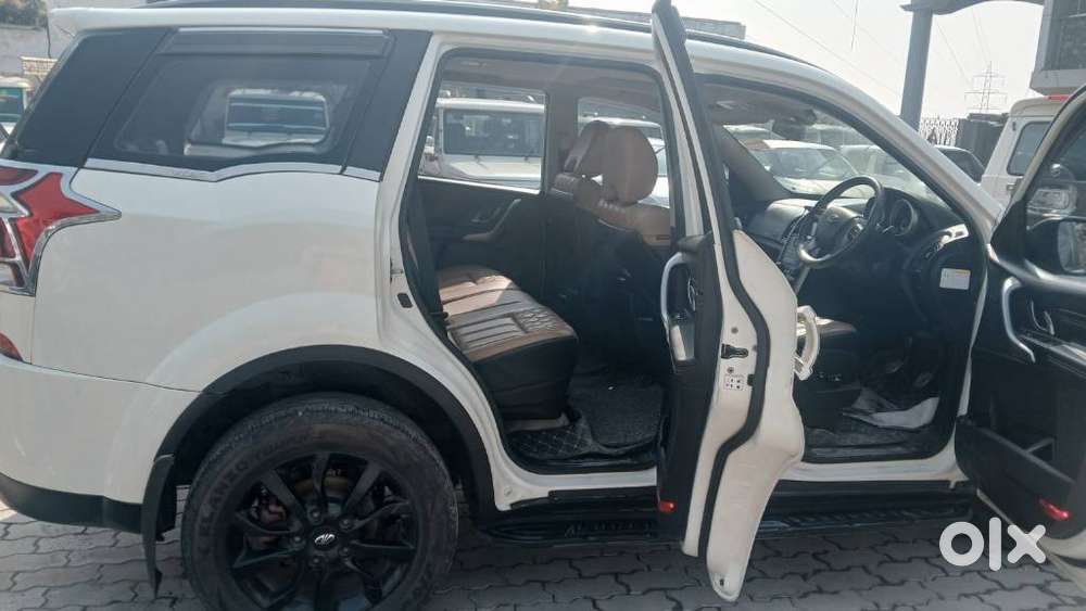 Mahindra Xuv500 At W8 Fwd, 2019