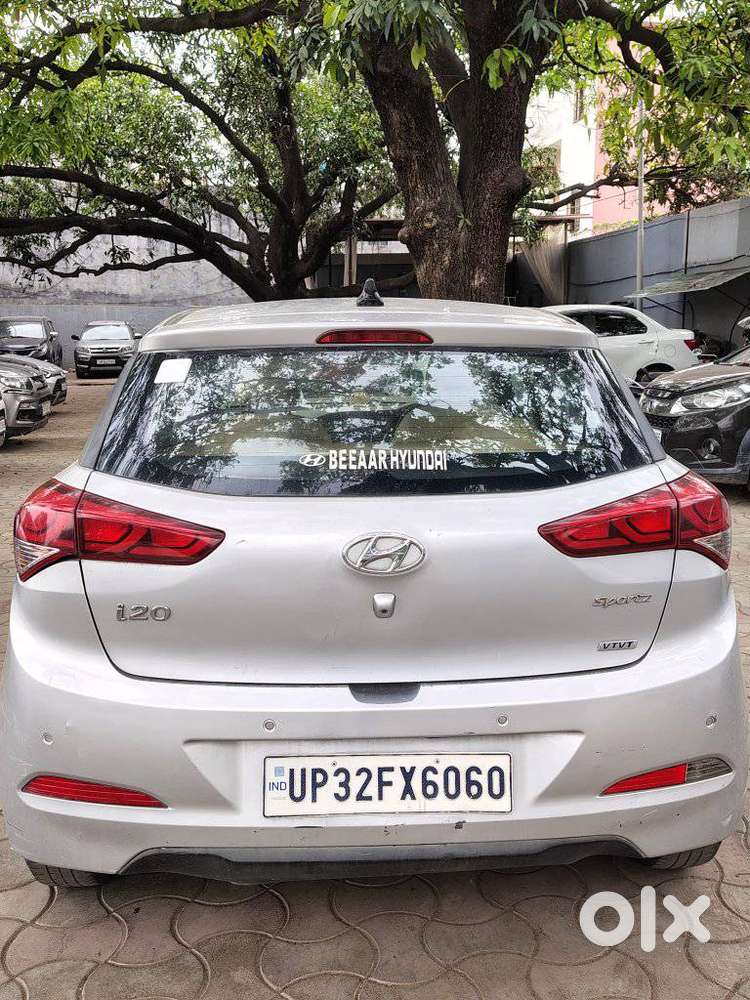Hyundai Elite I20 1.2 Sportz Plus Vtvt Cvt, 2014, Petrol