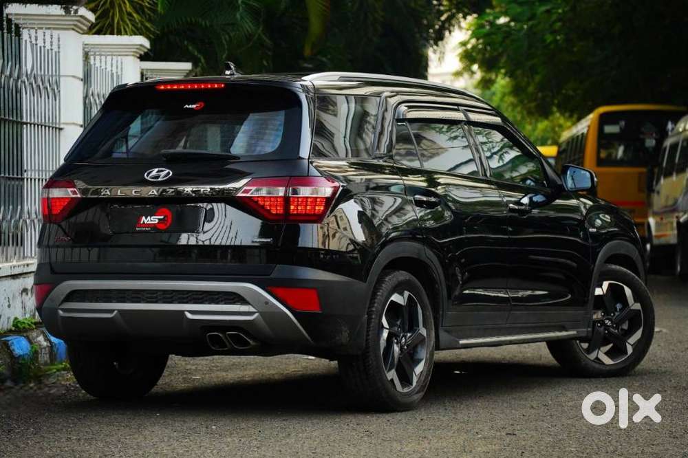 Hyundai Alcazar 1.5 Tdct Signature (o) 7s Petrol, 2024, Petrol