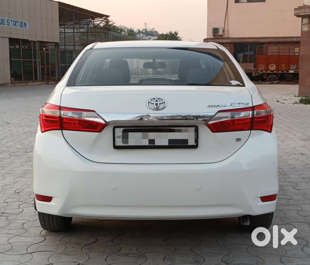 Toyota Corolla Altis G At, 2014, Petrol